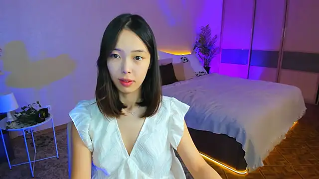 SoulHarmoonyy online show from October 7, 2025, 1:23 pm