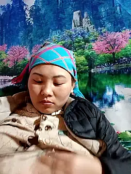 Snapshot of Love-Ly99 chatting on February 19, 2026, 11:07 am Love-Ly99 online show from February 19, 2026, 11:07 am