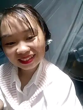 Snapshot of PhayPhay123 chatting on October 13, 2025, 12:51 pm PhayPhay123 online show from October 13, 2025, 12:51 pm