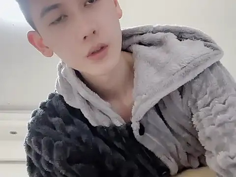 Snapshot of xiaojie2563 chatting on November 21, 2025, 10:25 am xiaojie2563 online show from November 21, 2025, 10:25 am