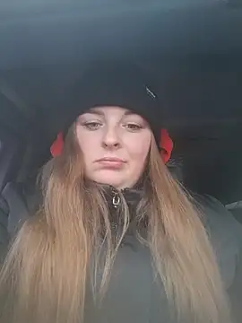 Snapshot of Sophia_BigBoobss_1 chatting on December 5, 2025, 6:23 am Sophia BigBoobss 1 online show from December 5, 2025, 6:23 am