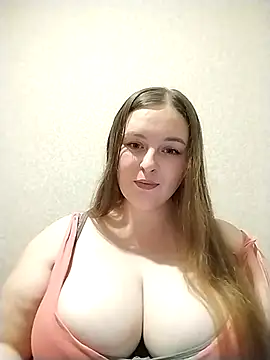 Snapshot of Sophia_BigBoobss_1 chatting on January 12, 2026, 6:04 pm Sophia BigBoobss 1 online show from January 12, 2026, 6:04 pm