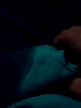 mdshovohossen online show from December 16, 2025, 3:16 pm