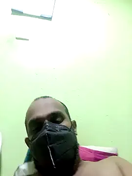 Snapshot of hotblack7 chatting on February 4, 2026, 10:32 am hotblack7 online show from February 4, 2026, 10:32 am