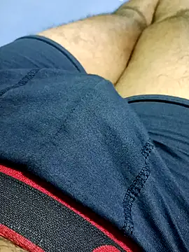 Snapshot of hotblack7 chatting on December 17, 2025, 7:02 am hotblack7 online show from December 17, 2025, 7:02 am