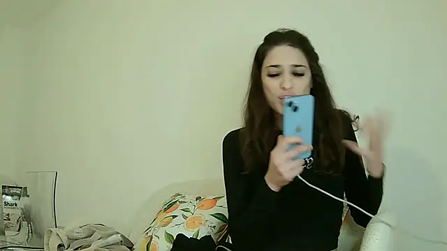 ASAIN VIRGIN ARIA online show from March 18, 2026, 8:10 pm