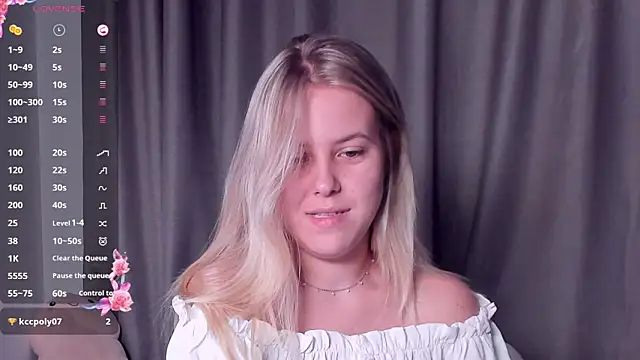 AngelAnty online show from September 25, 2025, 3:07 pm