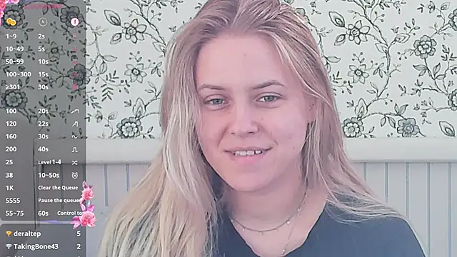 Snapshot of AngelAnty chatting on April 20, 2026, 3:24 pm AngelAnty online show from April 20, 2026, 3:24 pm