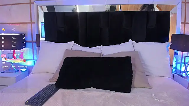 Snapshot of GretaVelvet chatting on October 31, 2025, 8:27 pm GretaVelvet online show from October 31, 2025, 8:27 pm