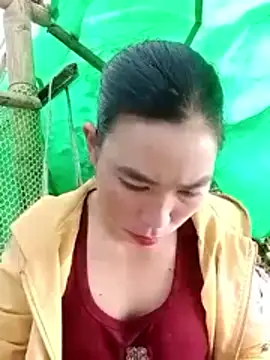 Snapshot of cicnci chatting on November 5, 2025, 1:31 am cicnci online show from November 5, 2025, 1:31 am