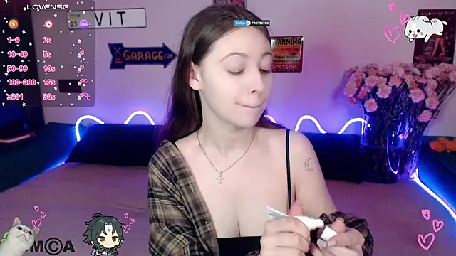 Snapshot of AmourLily chatting on April 23, 2026, 11:49 am AmourLily online show from April 23, 2026, 11:49 am