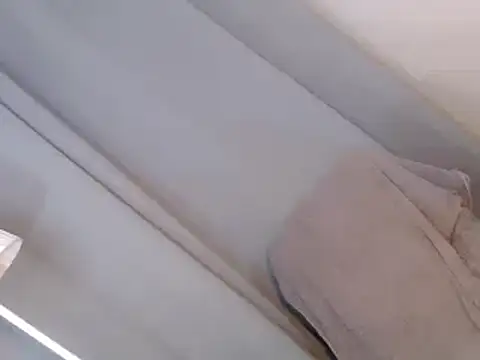 Snapshot of yourloving_angel chatting on February 8, 2026, 6:44 am yourloving angel online show from February 8, 2026, 6:44 am