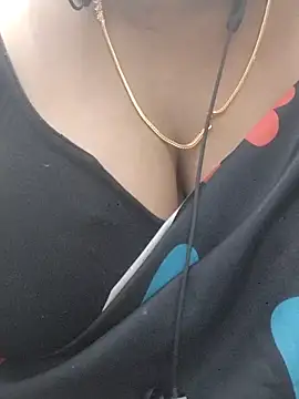 Divya-Lovely online show from October 6, 2025, 8:31 pm