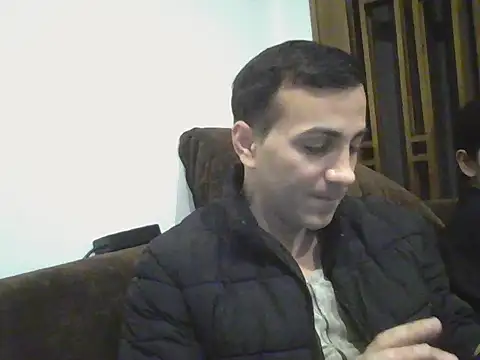 sweetbunnies online show from December 5, 2025, 12:37 pm