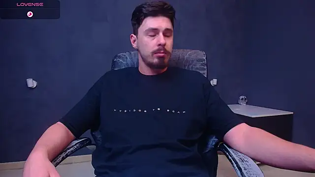 EnzoRace online show from January 13, 2026, 5:55 am