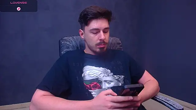 EnzoRace online show from January 7, 2026, 5:45 am