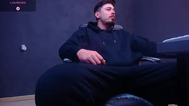 EnzoRace online show from January 10, 2026, 7:58 am