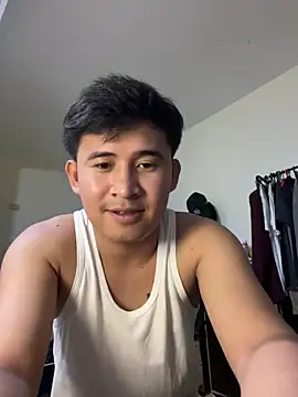 Snapshot of Adim-pinoy146 chatting on June 22, 2026, 1:11 am Adim-pinoy146 online show from June 22, 2026, 1:11 am