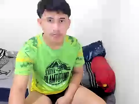 Snapshot of Adim-pinoy146 chatting on July 6, 2026, 8:10 am Adim-pinoy146 online show from July 6, 2026, 8:10 am