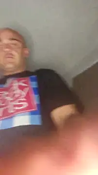 Snapshot of Bulbasaurisme chatting on October 16, 2025, 2:20 am Bulbasaurisme online show from October 16, 2025, 2:20 am