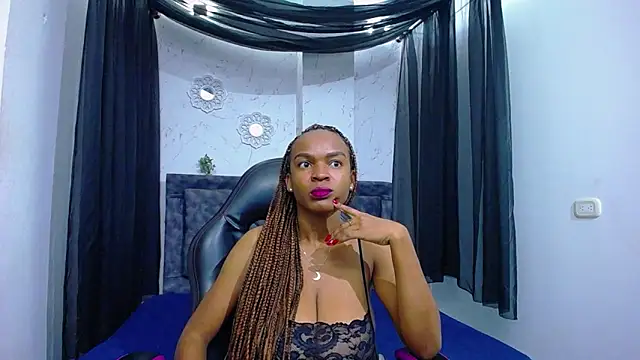 mia  thomson  online show from February 1, 2026, 12:58 pm