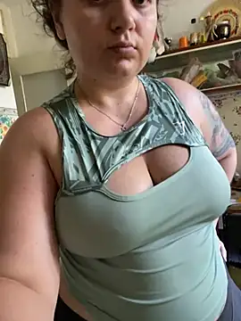 Justagirl1 online show from August 8, 2026, 1:18 pm