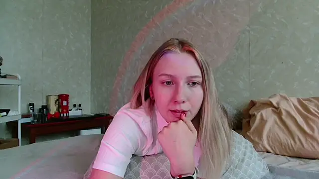 Snapshot of you_cant_forget chatting on September 25, 2025, 12:55 pm you cant forget online show from September 25, 2025, 12:55 pm