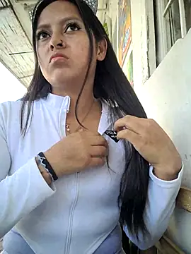 Snapshot of LunaHot_777 chatting on October 2, 2025, 7:06 pm LunaHot 777 online show from October 2, 2025, 7:06 pm