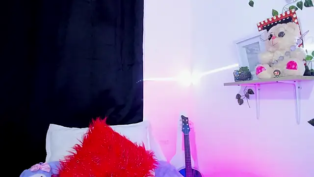 Cooperrosscute233 online show from October 12, 2025, 3:13 pm