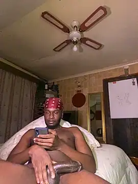 Snapshot of black_Man_dingo chatting on March 9, 2026, 10:35 pm black Man dingo online show from March 9, 2026, 10:35 pm