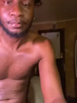 Snapshot of black_Man_dingo chatting on May 23, 2026, 10:31 pm black Man dingo online show from May 23, 2026, 10:31 pm