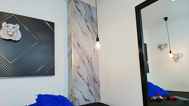 HannaHot 69 online show from November 18, 2025, 12:41 pm