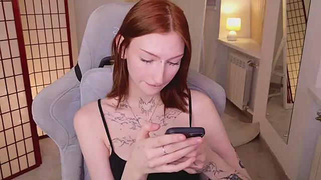 Snapshot of May_suki chatting on April 15, 2026, 8:20 pm May suki online show from April 15, 2026, 8:20 pm