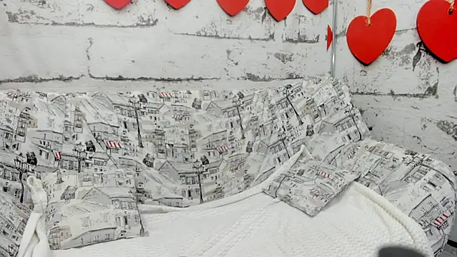 Sunny Sammy online show from December 2, 2025, 3:30 am