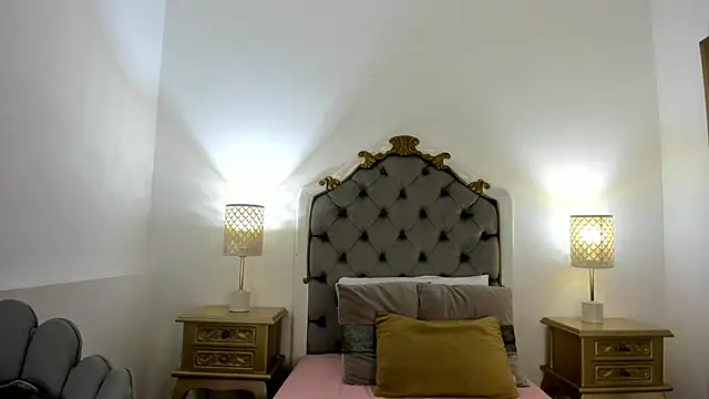 HarleyQueen666 online show from January 14, 2026, 11:25 am