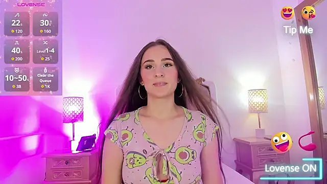 HarleyQueen666 online show from April 11, 2026, 1:57 am