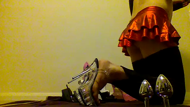 Snapshot of unforgettable_dirty_slut chatting on September 22, 2025, 9:21 pm unforgettable dirty slut online show from September 22, 2025, 9:21 pm