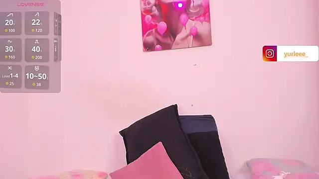 Snapshot of Brandy_brown_ chatting on June 1, 2026, 11:59 pm Brandy brown online show from June 1, 2026, 11:59 pm