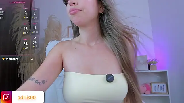 shannel moss   online show from March 8, 2026, 12:05 am