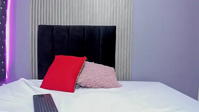 Snapshot of Sex_samantha chatting on December 16, 2025, 1:26 pm Sex samantha online show from December 16, 2025, 1:26 pm