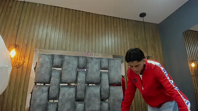 Snapshot of owen__johnson chatting on February 27, 2026, 11:43 am owen johnson online show from February 27, 2026, 11:43 am