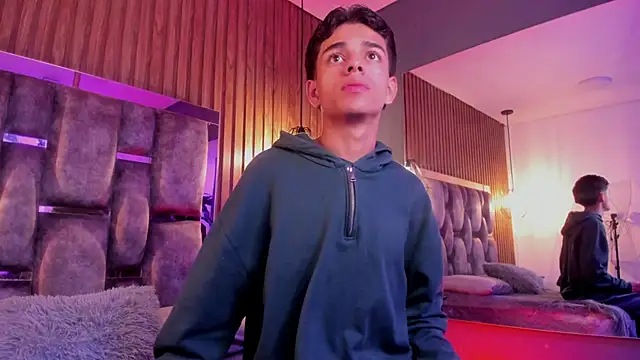 Snapshot of owen__johnson chatting on February 13, 2026, 12:05 pm owen johnson online show from February 13, 2026, 12:05 pm