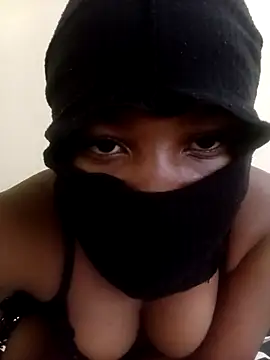Snapshot of Enhle149 chatting on May 21, 2026, 6:33 am Enhle149 online show from May 21, 2026, 6:33 am