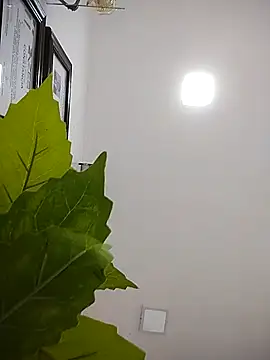 Natalia231708 online show from November 7, 2025, 11:08 pm