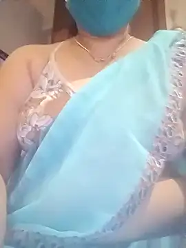 Snapshot of Tamil_Sivani chatting on November 18, 2025, 3:26 pm Tamil Sivani online show from November 18, 2025, 3:26 pm