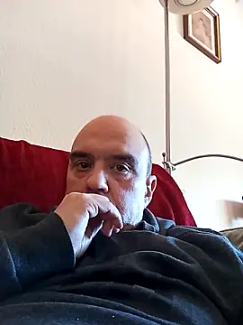 geli45 online show from October 6, 2025, 2:40 pm