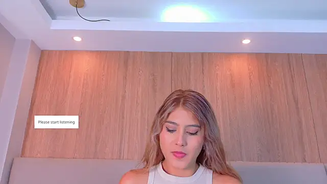 ZoehAngel online show from May 12, 2026, 11:05 am