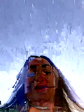 Ninabigtitied online show from September 9, 2025, 11:41 am