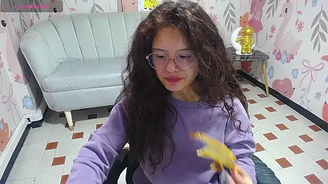 Velvet Moon V online show from February 11, 2026, 1:11 pm