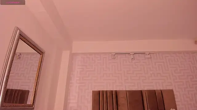 Snapshot of naishaa_ chatting on February 16, 2026, 6:50 pm naishaa online show from February 16, 2026, 6:50 pm